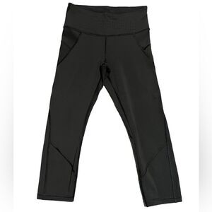 Athleta Womens Black Cropped Leggings, Athleisure Yoga Pants, Size Small